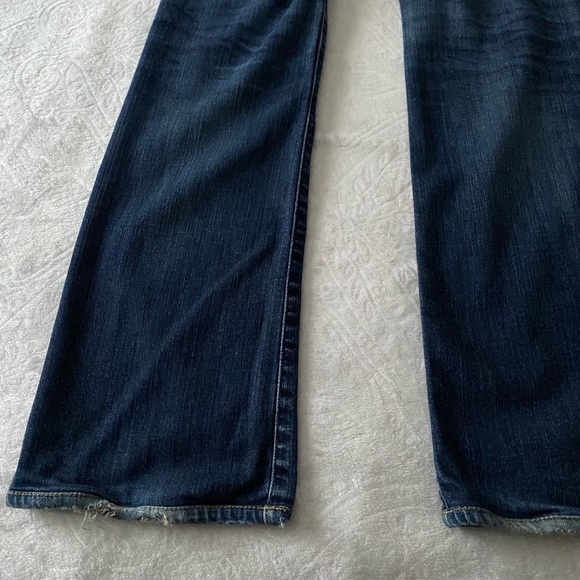 AG Low Rise Boot Cut - Picture 15 of 16